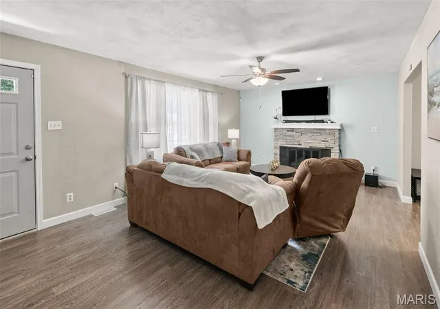 Photo 2 of Single family home for sale at 121 Turnbridge Dr, Swansea, IL 62226 | MLS# MIS26053277 | Listing updated on 2026-09-08