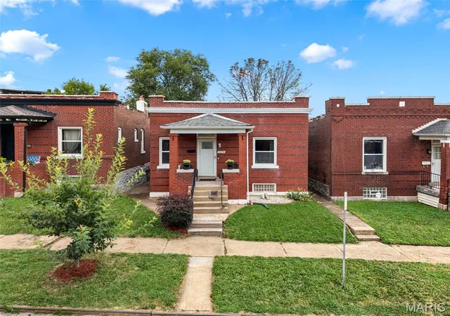 Photo 1 of Single family home for sale at 3928 Winnebago St, Saint Louis, MO 63116 | MLS# MIS26053294 | Listing updated on 2026-10-05
