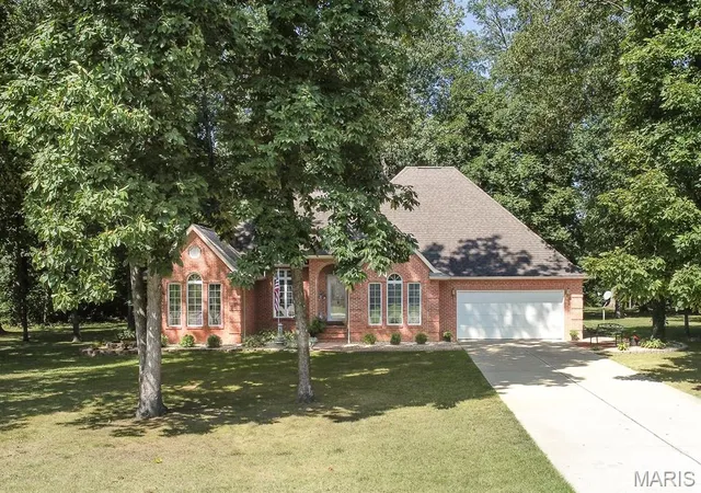 2nd image of 6437 Timber Lane Dr, Mascoutah, IL 62258 | MLS# MIS26053304