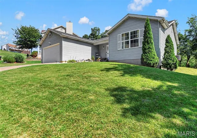 Photo 1 of Sale Pending at 6138 Timber Hollow Ln, High Ridge, MO 63049 | MLS# MIS26053306 | Listing updated on 2026-09-30