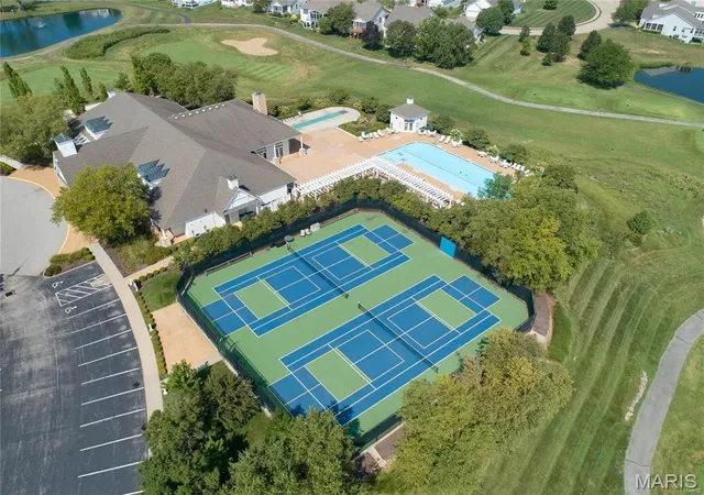 53rd image of 755 Ostrich Dr, Lake Saint Louis, MO 63367 | MLS# MIS26053313