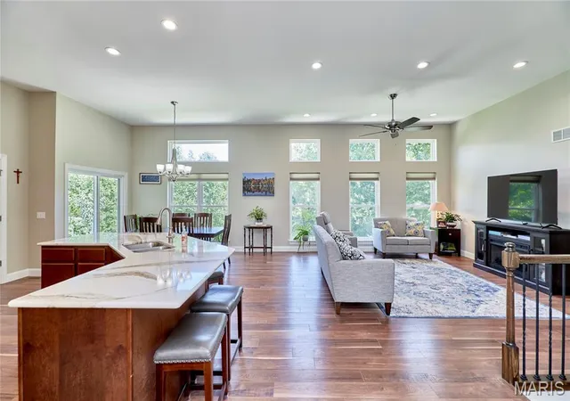 Photo 3 of Single family home for sale at 230 Sycamore Valley Dr, Troy, MO 63379 | MLS# MIS26053329 | Listing updated on 2026-10-03