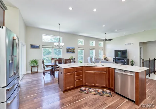 Photo 4 of Single family home for sale at 230 Sycamore Valley Dr, Troy, MO 63379 | MLS# MIS26053329 | Listing updated on 2026-10-03