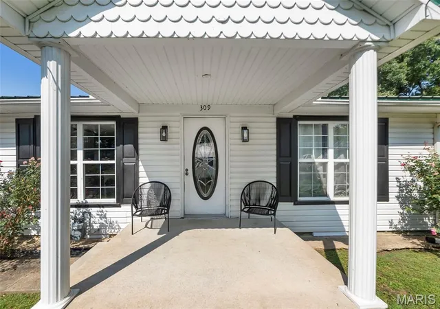 Photo 4 of Single family home for sale at 309 N Garrett St, Advance, MO 63730 | MLS# MIS26053340 | Listing updated on 2026-08-31