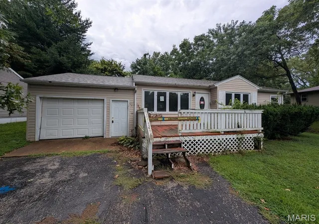 1st image of 20 Marlo Dr, Belleville, IL 62226 | MLS# MIS26053359