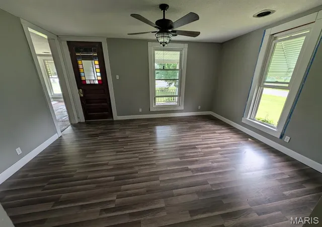 Photo 2 of Single family home for sale at 605 N Union St, Staunton, IL 62088 | MLS# MIS26053374 | Listing updated on 2026-08-18