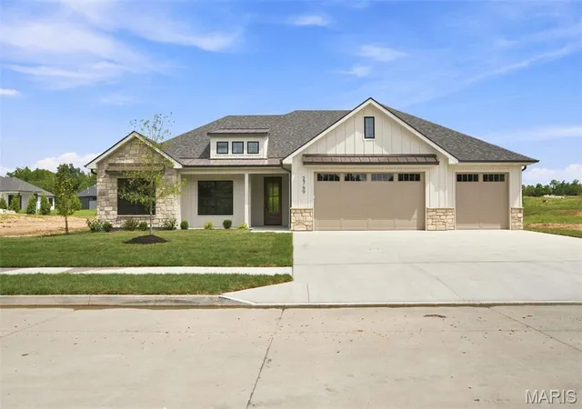1st image of 2749 Easley Cabin Cir, Columbia, MO 65201 | MLS# MIS26053382