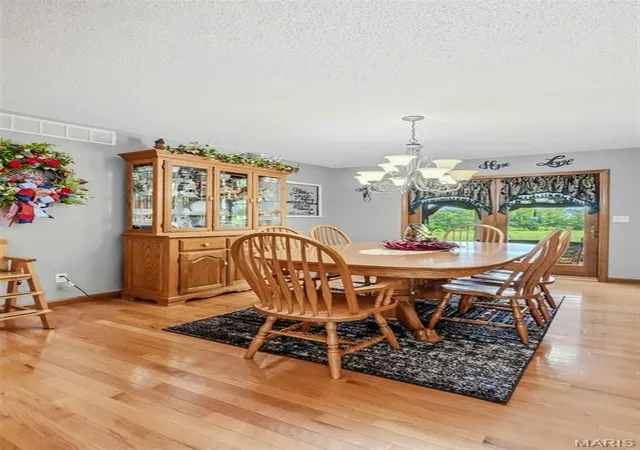 Photo 4 of Single family home for sale at 5499 Hwy 24, Huntsville, MO 65259 | MLS# MIS26053387 | Listing updated on 2026-08-19