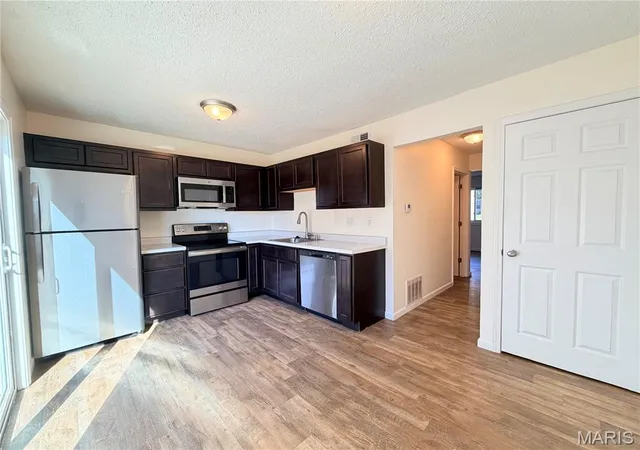 3rd image of 195 Lewis St, Troy, MO 63379 | MLS# MIS26053406