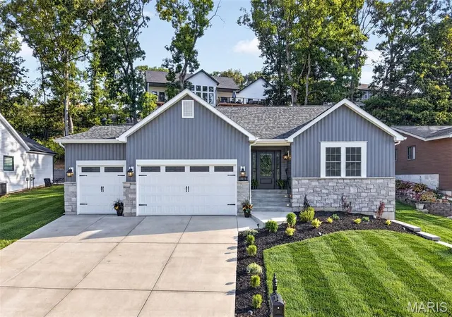 Photo 2 of Single family home for sale at 11075 Village Dr, Foristell, MO 63348 | MLS# MIS26053426 | Listing updated on 2026-10-05