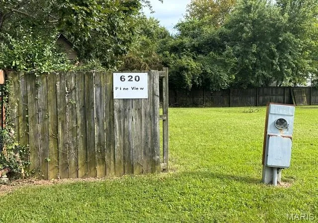 2nd image of 1034 Thousand Pines Dr, Fenton, MO 63026 | MLS# MIS26053430