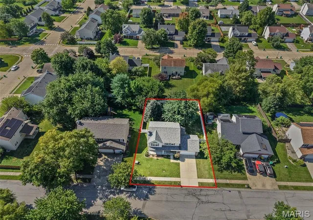 31st image of 953 Benjamin Dr, O'fallon, IL 62269 | MLS# MIS26053435