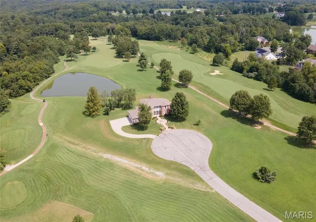Photo 2 of Single family home for sale at 119 Clubhouse Dr, Makanda, IL 62958 | MLS# MIS26053436 | Listing updated on 2026-08-23