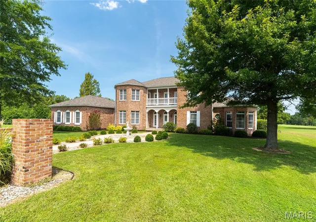 Photo 3 of Single family home for sale at 119 Clubhouse Dr, Makanda, IL 62958 | MLS# MIS26053436 | Listing updated on 2026-08-23
