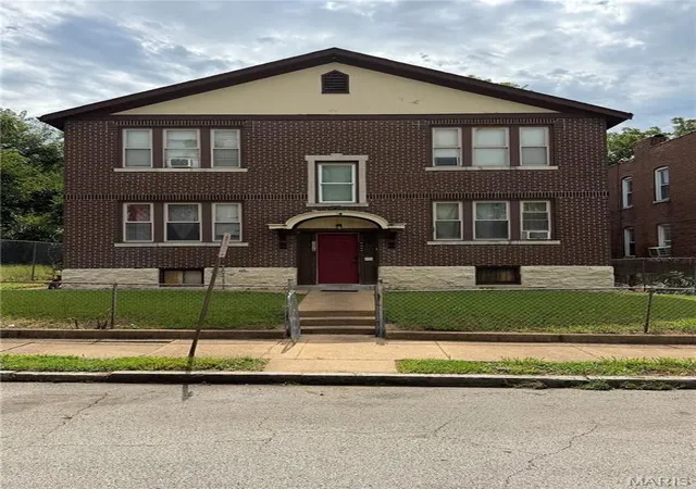 Photo 2 of Multi family home for sale at 5976 Wabada Ave, Saint Louis, MO 63112 | MLS# MIS26053446 | Listing updated on 2026-08-20