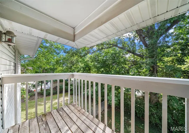 19th image of 621 S Kirkwood Rd #303, Saint Louis, MO 63122 | MLS# MIS26053462