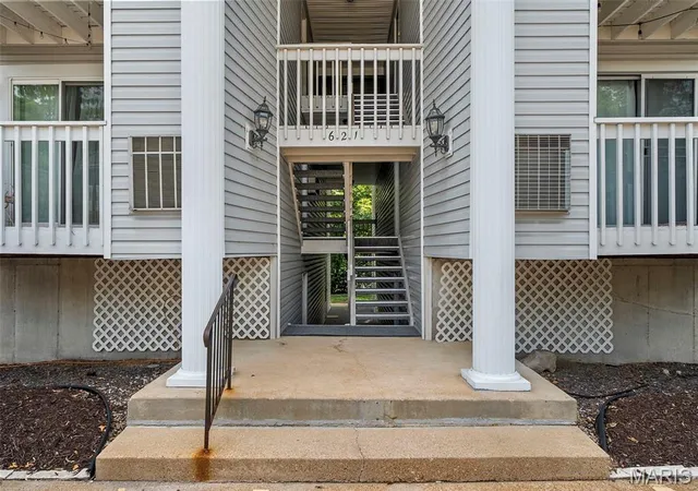 4th image of 621 S Kirkwood Rd #303, Saint Louis, MO 63122 | MLS# MIS26053462