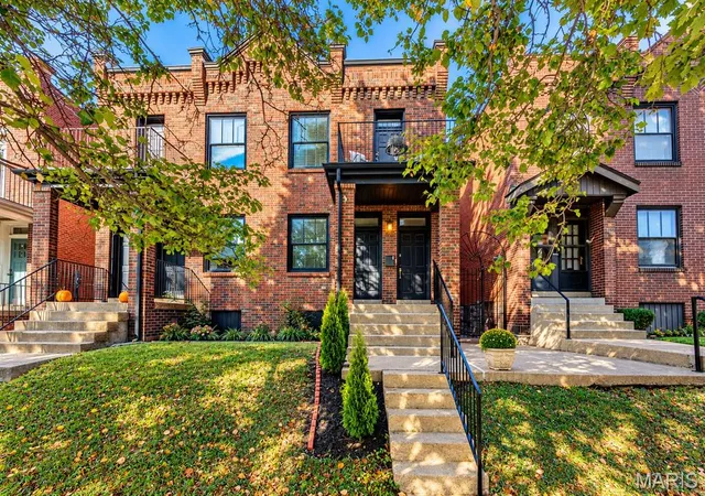 Photo 1 of Single family home for sale at 3321 Demenil Pl, Saint Louis, MO 63118 | MLS# MIS26053465 | Listing updated on 2026-10-13