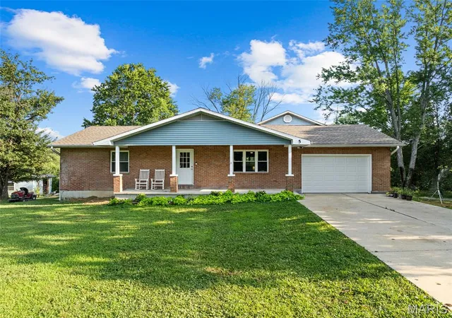2nd image of 5 Nailbender Ln, Sullivan, MO 63080 | MLS# MIS26053468