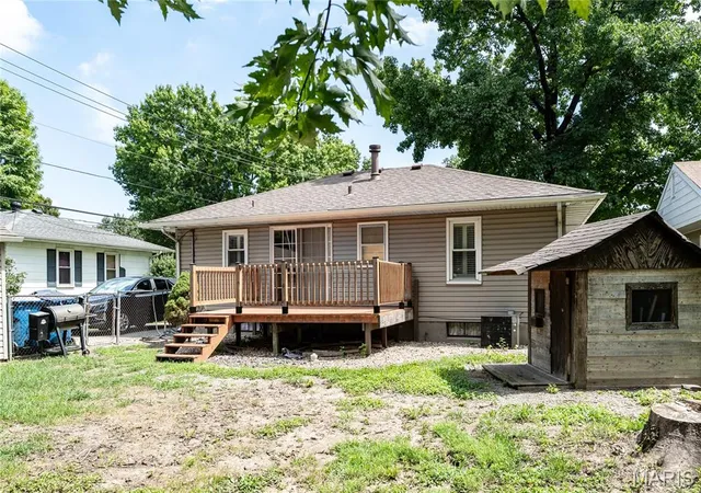 31st image of 2929 Wayne Ave, Granite City, IL 62040 | MLS# MIS26053489