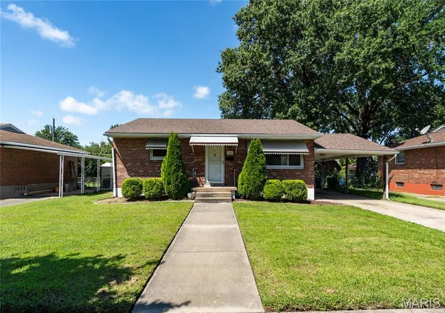 1st image of 3161 Carlson Ave, Granite City, IL 62040 | MLS# MIS26053494
