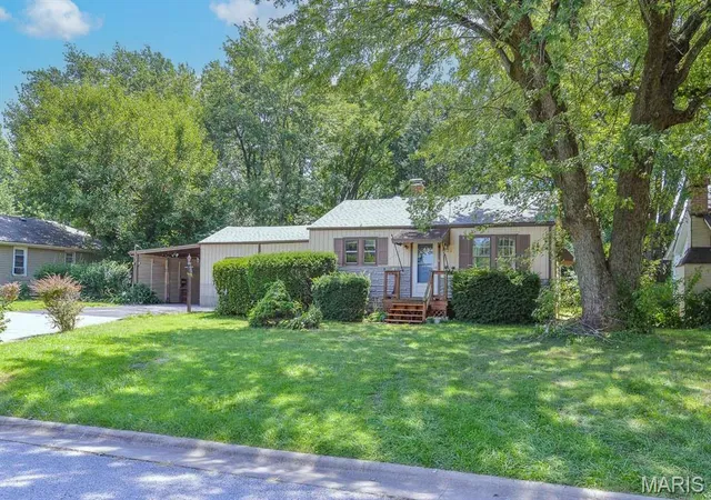 Photo 21 of Single family home for sale at 9120 Summit Dr, Fairview Heights, IL 62208 | MLS# MIS26053500 | Listing updated on 2026-08-19
