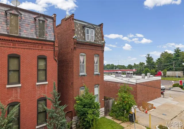 Photo 2 of Single family home for sale at 2813 Mount Pleasant St, St Louis, MO 63111 | MLS# MIS26053505 | Listing updated on 2026-08-21