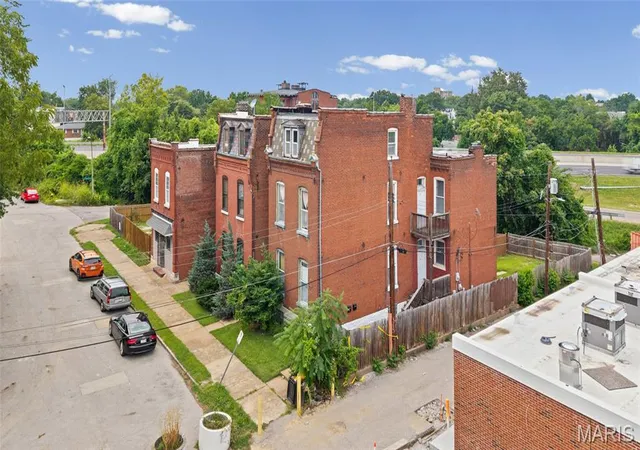 Photo 3 of Single family home for sale at 2813 Mount Pleasant St, St Louis, MO 63111 | MLS# MIS26053505 | Listing updated on 2026-08-21