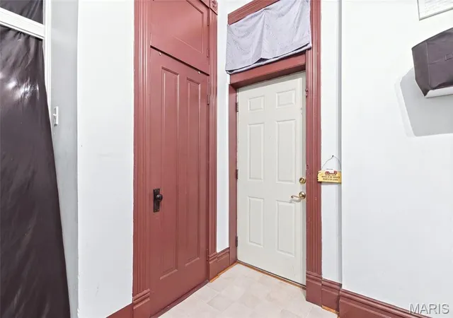 Photo 3 of Single family home for sale at 2813 Mount Pleasant St, St Louis, MO 63111 | MLS# MIS26053505 | Listing updated on 2026-08-21