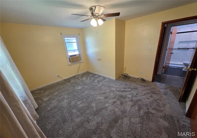 31st image of 438 W Rosedale Dr, East Alton, IL 62024 | MLS# MIS26053507