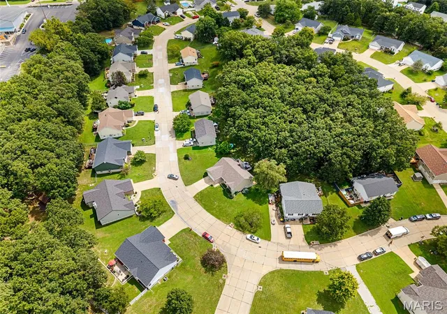 5th image of 65 Adventura Dr, Festus, MO 63028 | MLS# MIS26053508
