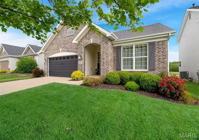Photo 1 of Sale Pending at 529 Winding Bluffs Dr, Fenton, MO 63026 | MLS# MIS26053511 | Listing updated on 2026-09-08
