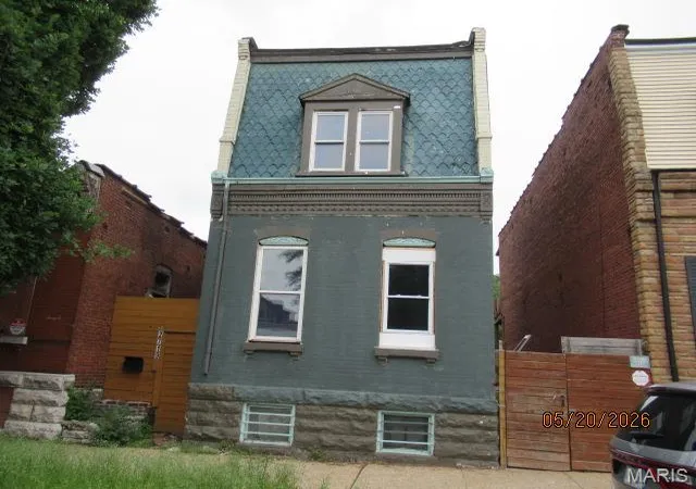 Photo 1 of Single family home for sale at 2717 Winnebago St, St Louis, MO 63118 | MLS# MIS26053521 | Listing updated on 2026-08-26