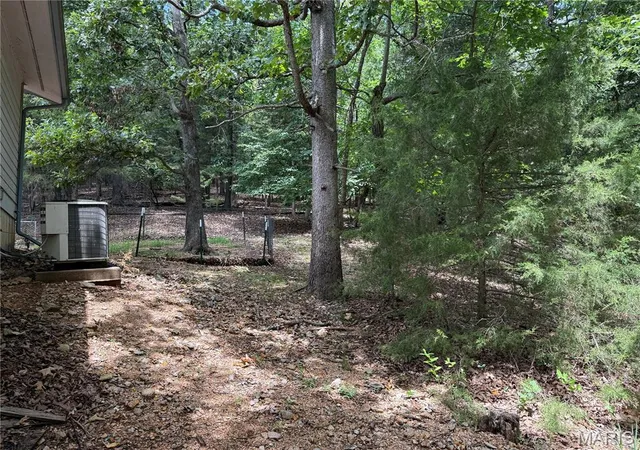 18th image of 200 Wagonwheel Dr, Camdenton, MO 65020 | MLS# MIS26053530