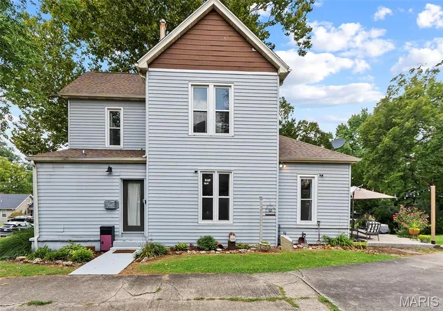 1st image of 214 W Mary St, Jackson, MO 63755 | MLS# MIS26053564