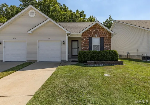 23rd image of 1717 Lexington Pl, Herculaneum, MO 63048 | MLS# MIS26053598