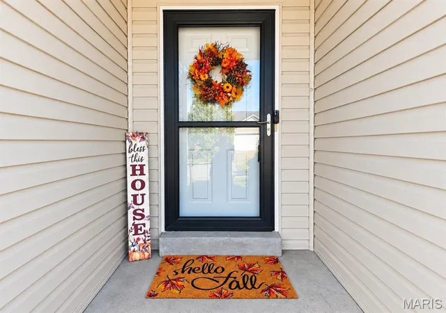 Photo 3 of Single family home for sale at 1717 Lexington Pl, Herculaneum, MO 63048 | MLS# MIS26053598 | Listing updated on 2026-10-05