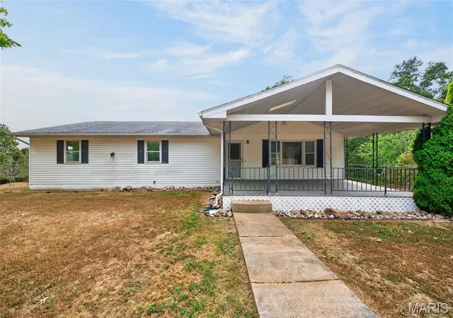 Photo 1 of Single family home for sale at 26217 Silver Ln, Waynesville, MO 65583 | MLS# MIS26053599 | Listing updated on 2026-10-07