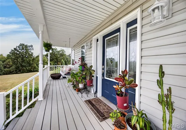 2nd image of 271 Pleasant Knoll Rd, Stoutland, MO 65567 | MLS# MIS26053613