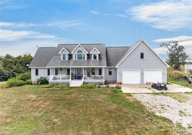 Photo 4 of Single family home for sale at 271 Pleasant Knoll Rd, Stoutland, MO 65567 | MLS# MIS26053613 | Listing updated on 2026-08-20