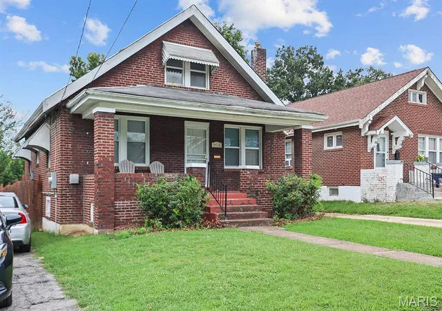 Photo 3 of Single family home for sale at 6420 Glenmore Ave, Saint Louis, MO 63121 | MLS# MIS26053622 | Listing updated on 2026-08-19