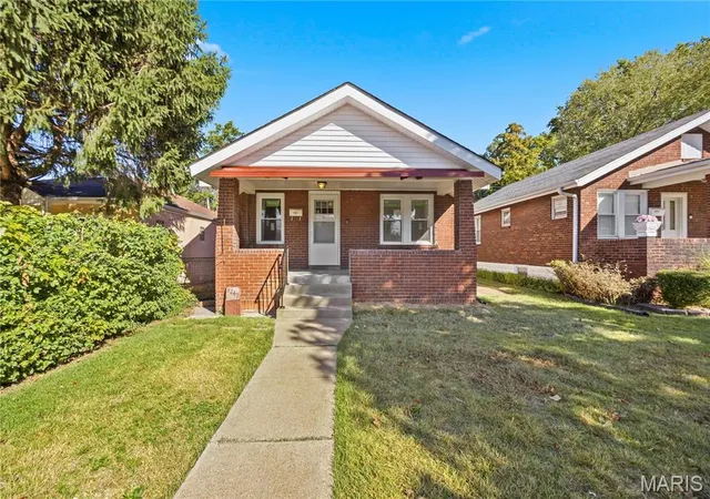 Photo 2 of Single family home for sale at 8249 Appleton Dr, Saint Louis, MO 63132 | MLS# MIS26053626 | Listing updated on 2026-10-21