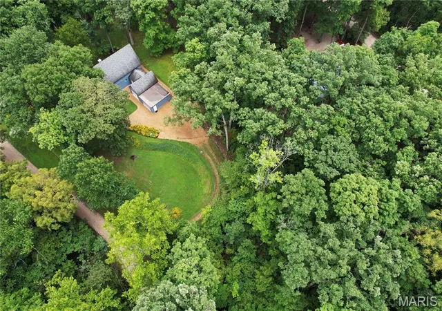 Photo 3 of Single family home for sale at 8 Linden Rd, New Florence, MO 63363 | MLS# MIS26053633 | Listing updated on 2026-08-22
