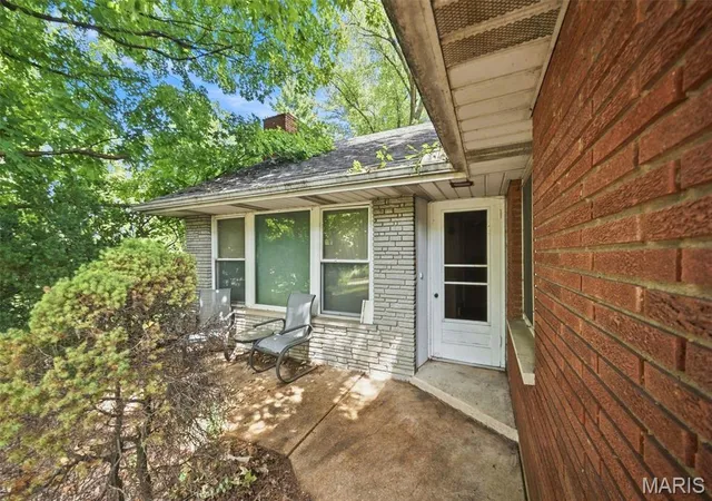 4th image of 1536 N Elizabeth Ave, Saint Louis, MO 63135 | MLS# MIS26053641