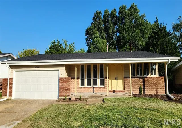 1st image of 2012 Ottkamp Dr, Saint Louis, MO 63136 | MLS# MIS26053649