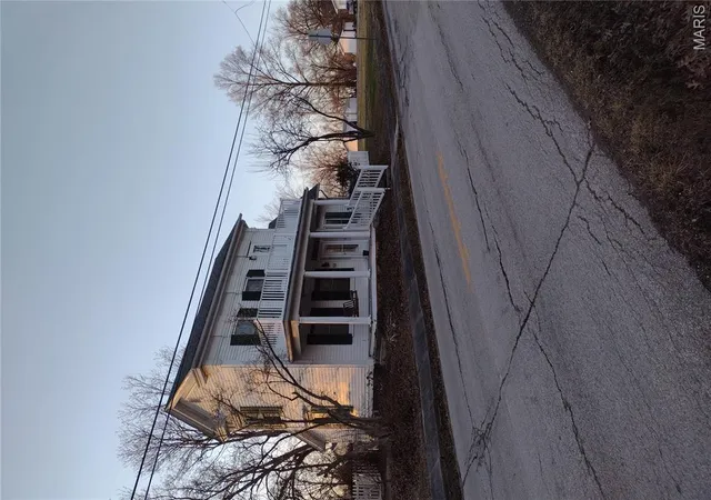Photo 3 of Single family home for sale at 103 N Cherry St, Middletown, MO 63359 | MLS# MIS26053662 | Listing updated on 2026-08-19