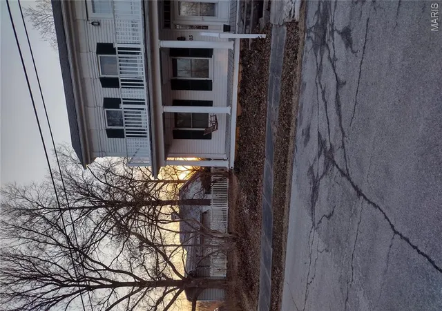 Photo 4 of Single family home for sale at 103 N Cherry St, Middletown, MO 63359 | MLS# MIS26053662 | Listing updated on 2026-08-19