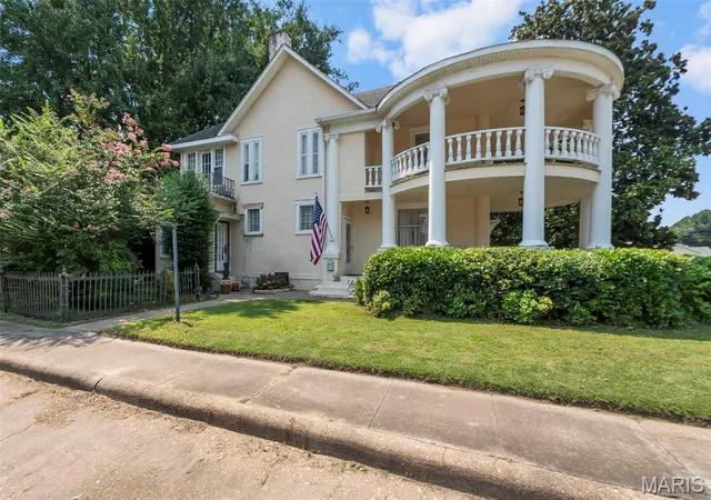 3rd image of 600 Carleton, Caruthersville, MO 63830 | MLS# MIS26053666