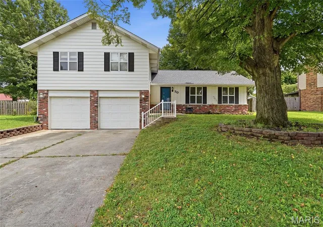 1st image of 30 Mar Jacques Dr, Belleville, IL 62226 | MLS# MIS26053672