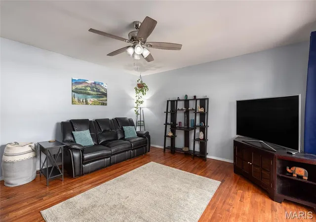 Photo 4 of Single family home for sale at 1133 Fordyce Ln, St Charles, MO 63303 | MLS# MIS26053675 | Listing updated on 2026-09-14